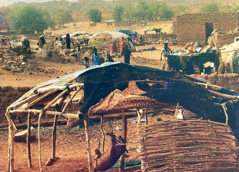 2006 - Les habitations des familles demunies au quaitier Kassabougou Kidal